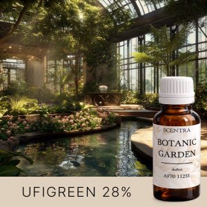 Teich mit einem Springbrunnen in einem tropischen Garten.