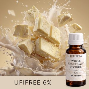 Würfel aus weißer Schokolade im Spritzer.